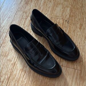 Vagabond Black Leather Loafers